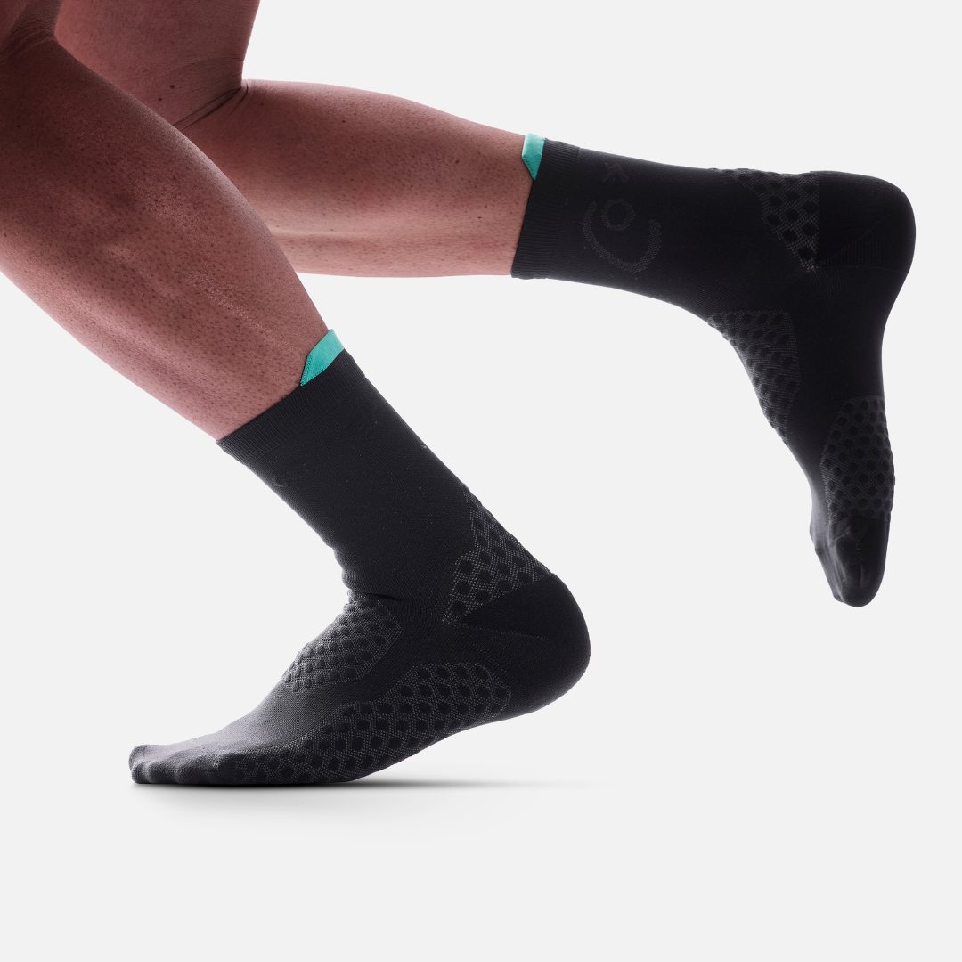courier black HiFi socks