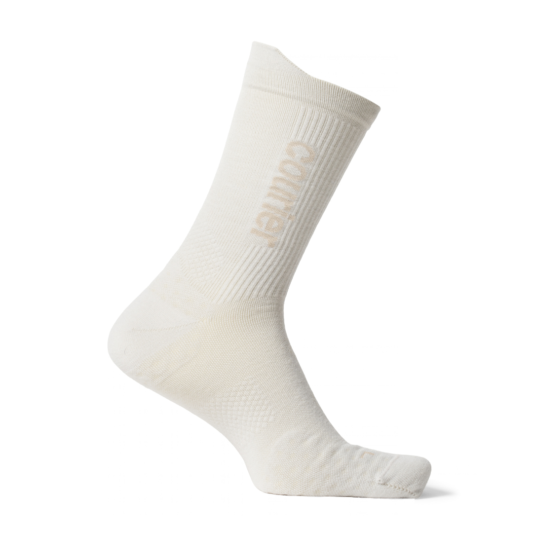 AroFi Merino Sock in Bone White – mannequin foot